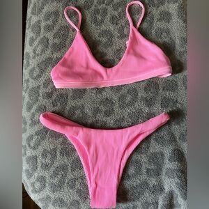 NEVER WORN KULANI KINKS